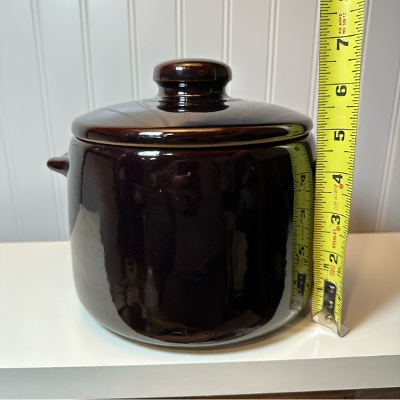 Vintage Brown Pottery Bean Pot or Crock by West Bend - Picture 7 of 9